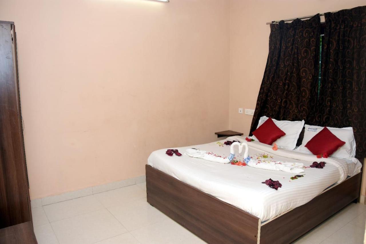 Hotel Grass Dew Yercaud Exterior foto